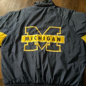 Vintage Nike Team Michigan Wolverines Full Zip Puffer Embroidered Letter M
